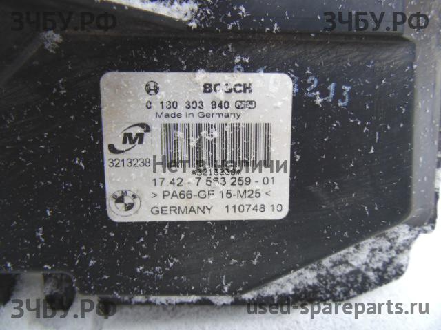 BMW 3-series E90/E91 Вентилятор радиатора, диффузор