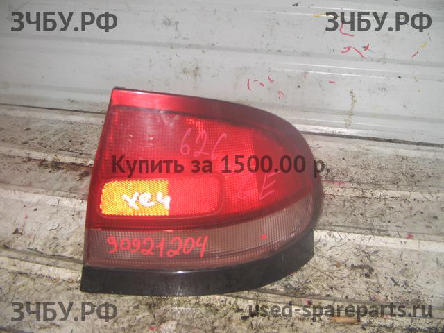 Mazda 626 [GE] Фонарь правый