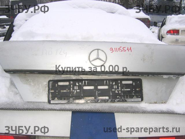 Mercedes W124 E-klasse Крышка багажника