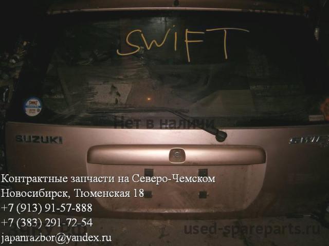 Suzuki Swift 1 Дверь багажника со стеклом