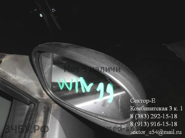 Nissan Wingroad 2 (Y11) Зеркало правое электрическое