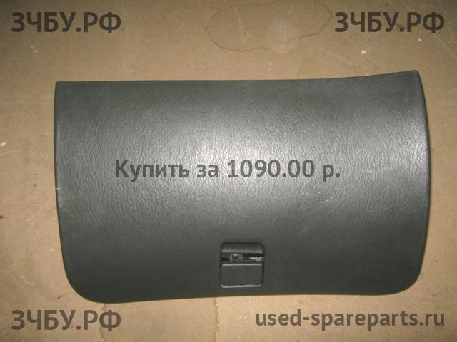 Hyundai Accent 1 Бардачок