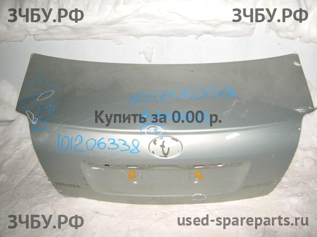 Toyota Avensis 2 Крышка багажника