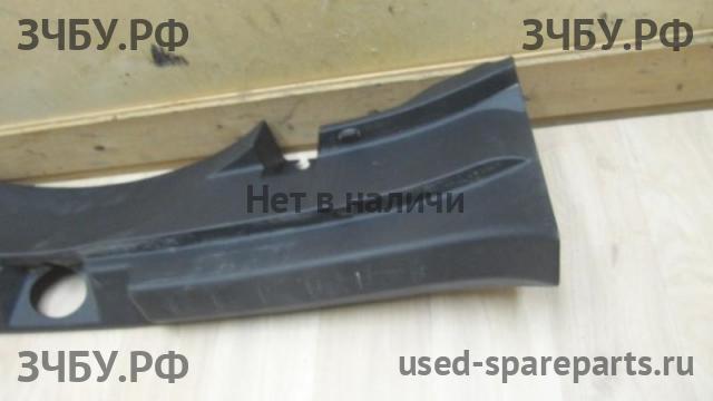 Mitsubishi Lancer 10 [CX/CY] Накладка задней панели