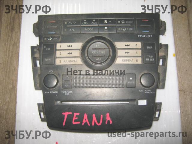 Nissan Teana 1 (J31) Магнитола