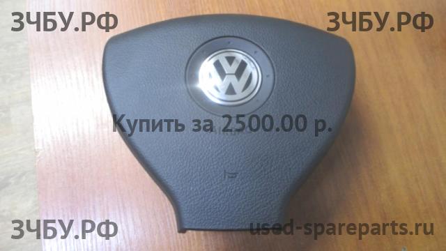 Volkswagen Golf 5 Накладка звукового сигнала (в руле)