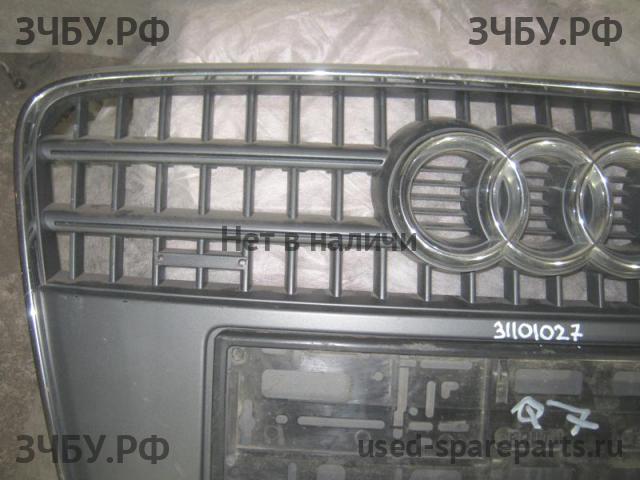 Audi Q7 [4L] Решетка радиатора