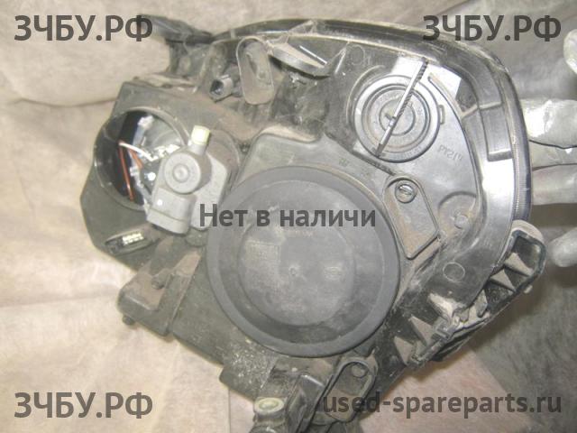 Nissan Qashqai (J10) Фара правая