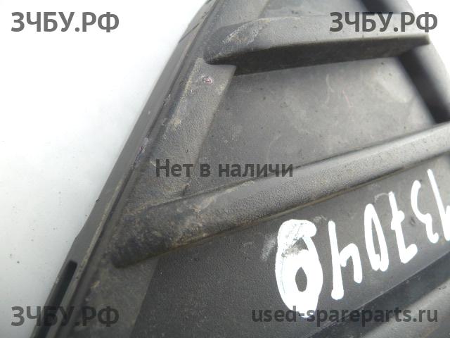 Ford Focus 3 Решетка в бампер