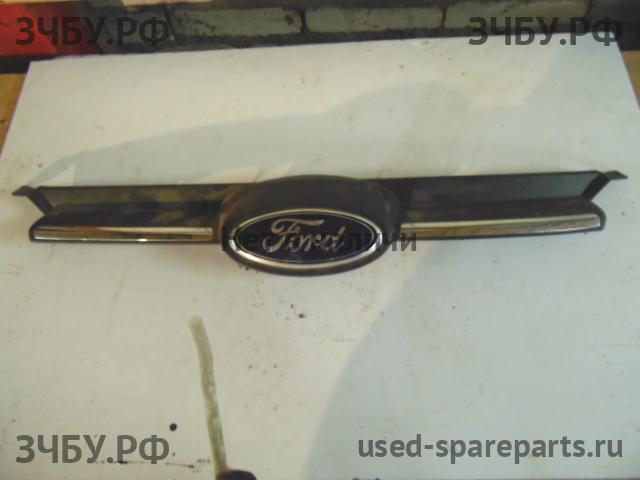 Ford Focus 3 Решетка радиатора