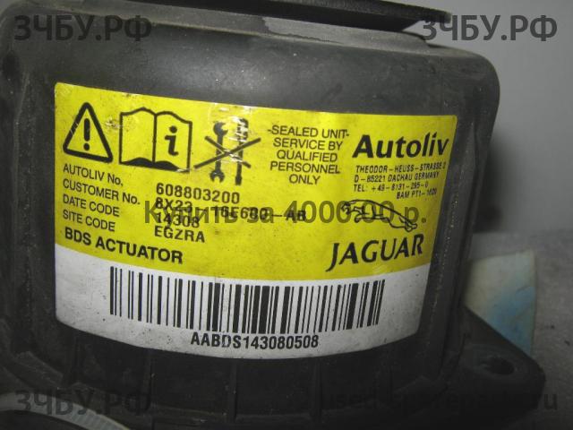 Jaguar XF 1 (X250) Подушка безопасности водителя (в торпедо, колени)
