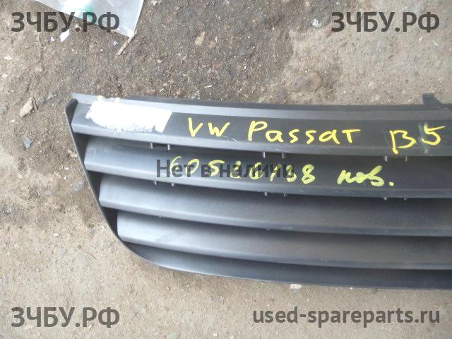 Volkswagen Passat B5 Решетка радиатора