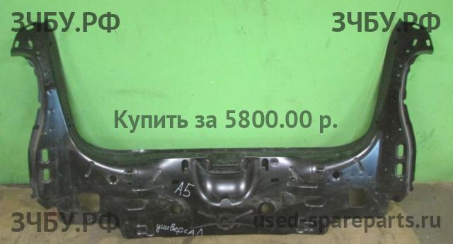 Skoda Octavia 2 (А5) Панель задняя