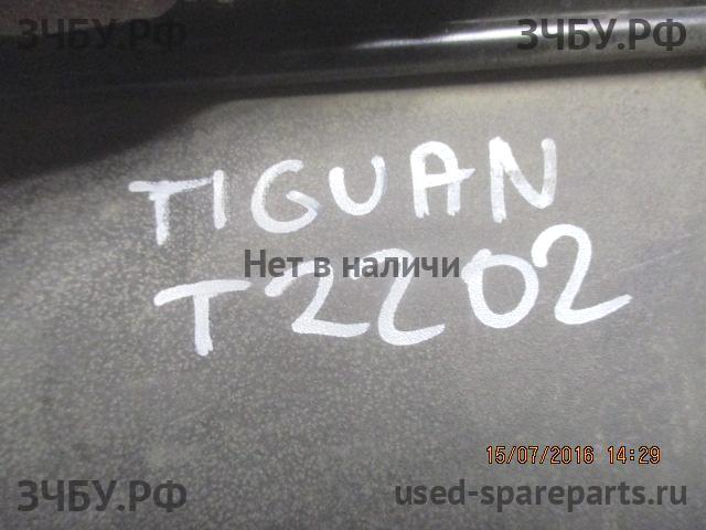 Volkswagen Tiguan 1 Панель передняя (телевизор)