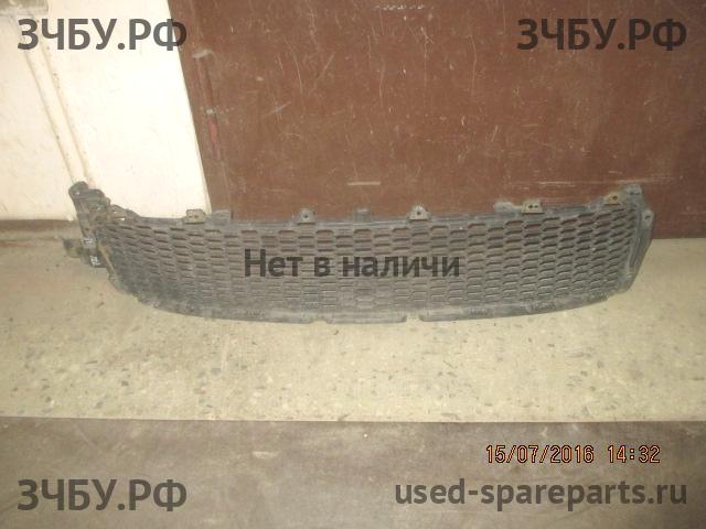 Mitsubishi Outlander 2 XL(CW) Решетка в бампер