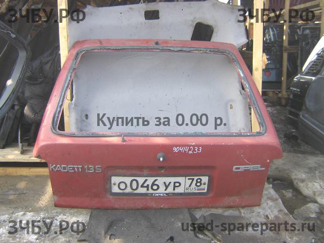 Opel Kadett E Дверь багажника