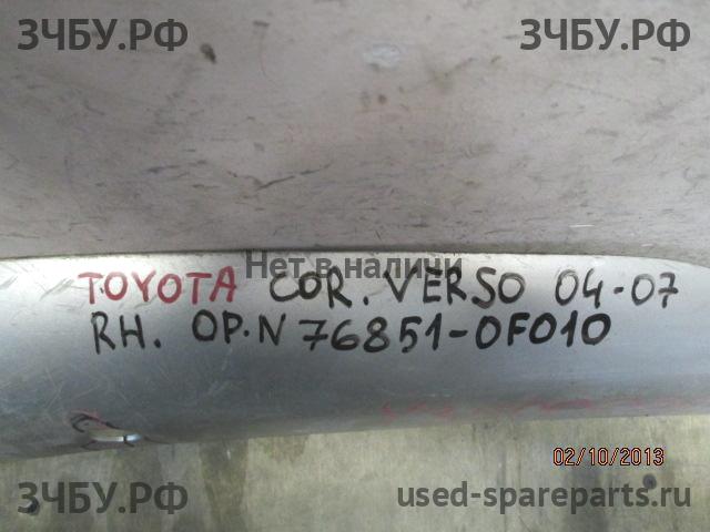 Toyota Corolla Verso 2 Накладка переднего бампера
