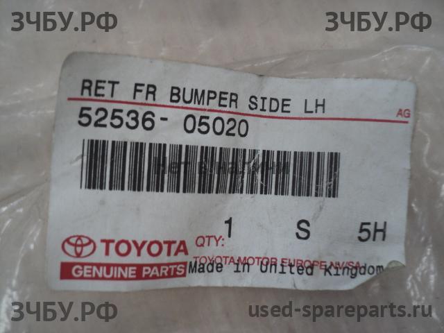 Toyota Avensis 2 Кронштейн бампера передний