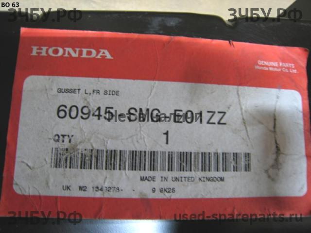 Honda Civic 8 (5D) Панель передняя (телевизор)