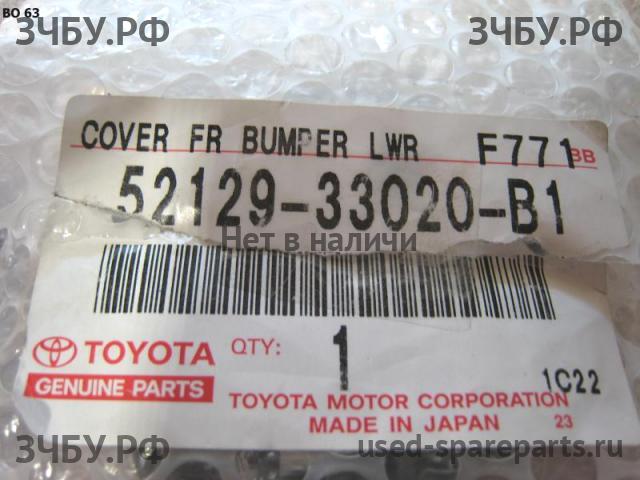 Toyota Camry 6 (V40) Заглушка в бампер