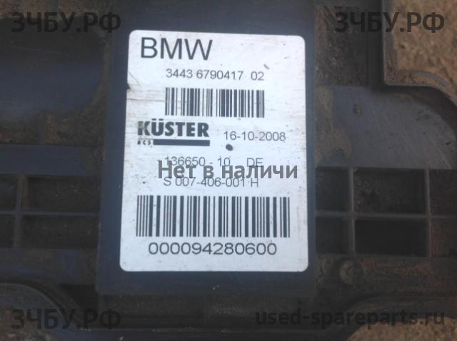 BMW 7-series F01/F02 Трос стояночного тормоза