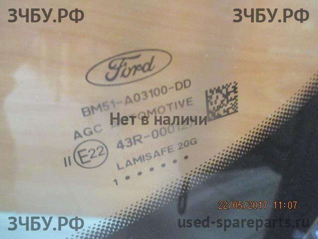 Ford Focus 3 Стекло лобовое (ветровое)