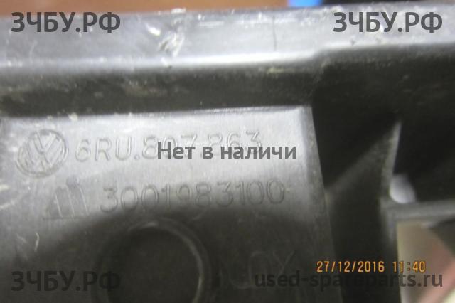 Volkswagen Polo 5 (Sedan) Направляющая заднего бампера