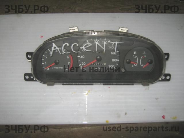 Hyundai Accent 1 Панель приборов