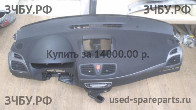 Renault Fluence Торпедо