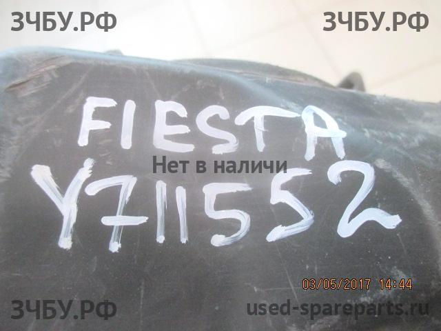 Ford Fiesta 6 Фара правая