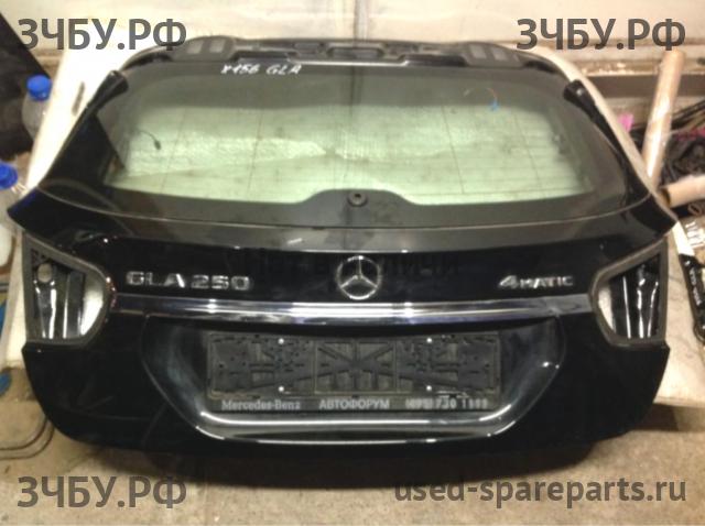 Mercedes GLA-klasse (X156) Дверь багажника