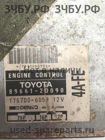 Toyota Carina.E (T190) Блок управления двигателем