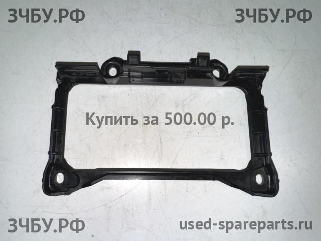 BMW 5-series E60/E61 Накладка декоративная на кулису (консоль)