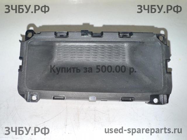 BMW 5-series E60/E61 Ящик