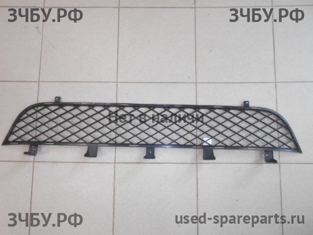 Mitsubishi L200 (4)[KB] Решетка в бампер