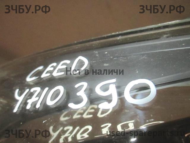 KIA Ceed 1 Фара правая