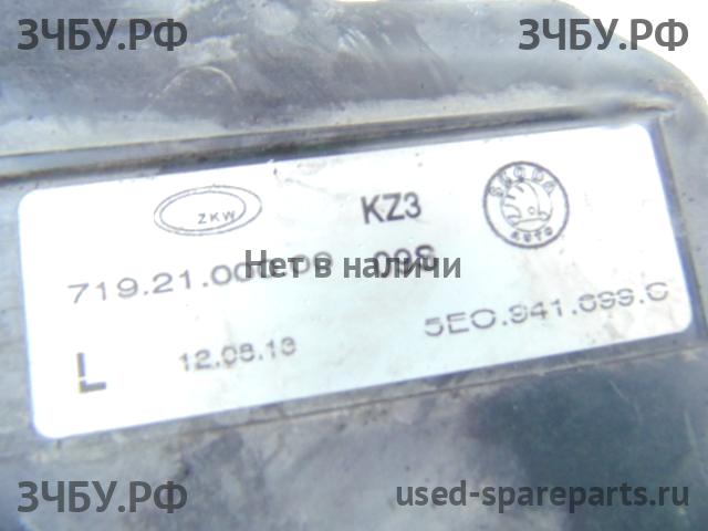 Skoda Octavia 3 (A7) ПТФ левая