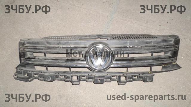 Volkswagen Tiguan 1 (Рестайлинг) Решетка радиатора