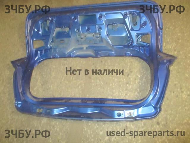 Suzuki SX4 (2) Дверь багажника