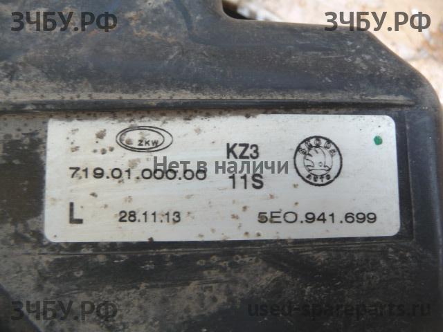 Skoda Octavia 3 (A7) ПТФ левая