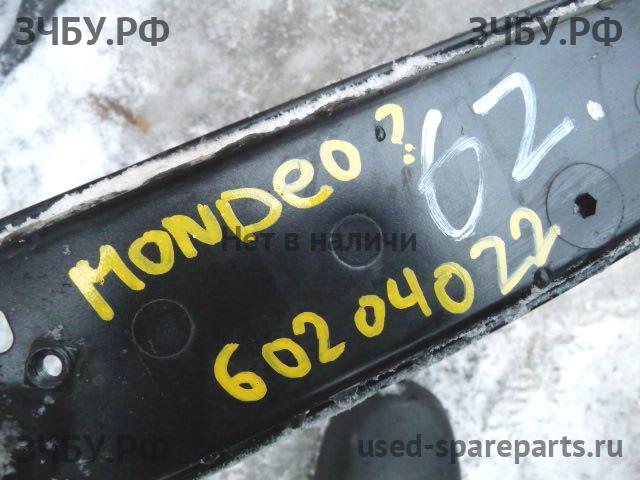 Ford Mondeo 5 Панель передняя (телевизор)
