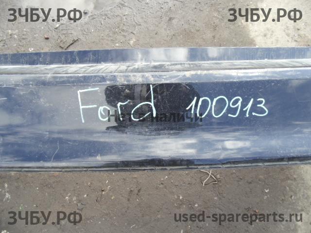 Ford Focus 3 Бампер задний