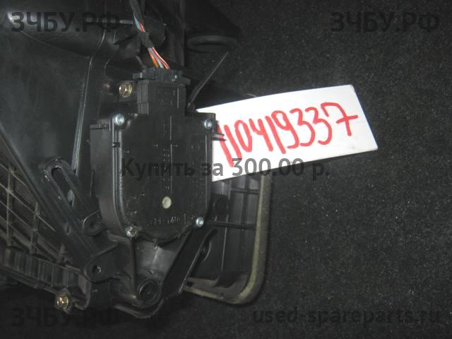 Volkswagen Jetta 4/Bora [1J2] Моторчик заслонки печки