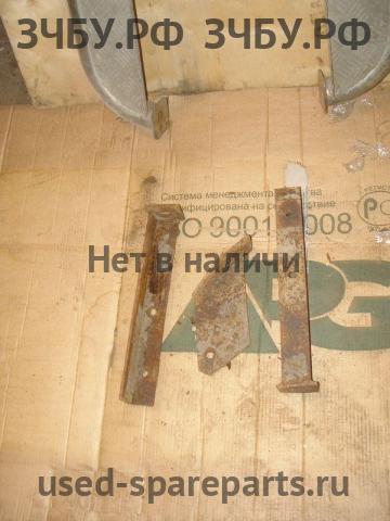 Toyota RAV 4 (1) Подножка