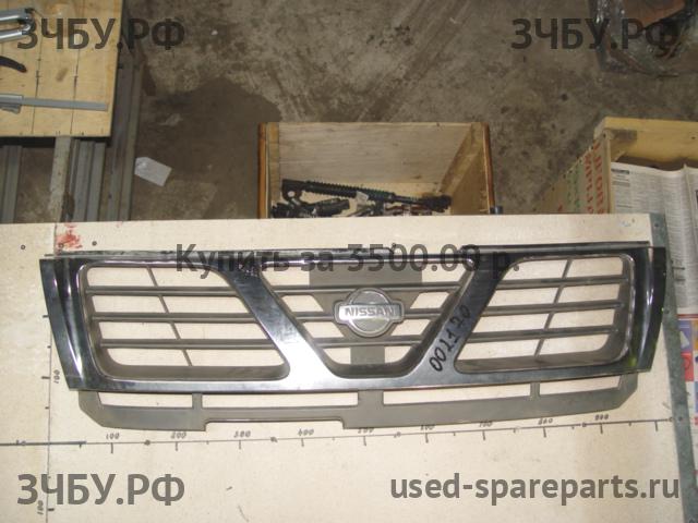 Nissan Patrol (Y61) Решетка радиатора