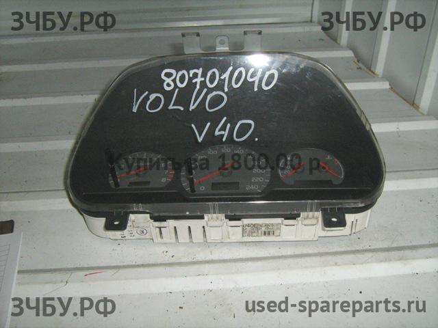 Volvo V40 (1) Панель приборов