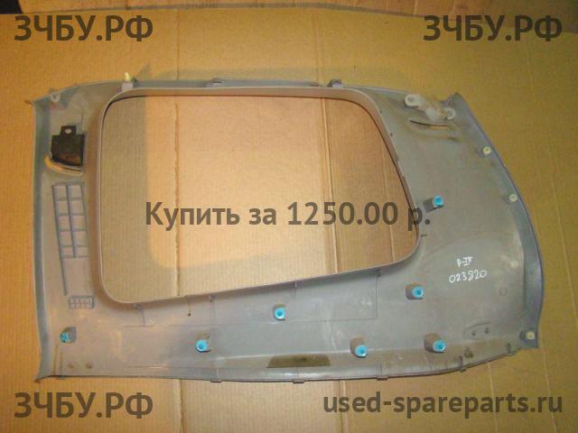 Mitsubishi Pajero/Montero 3 Обшивка багажника