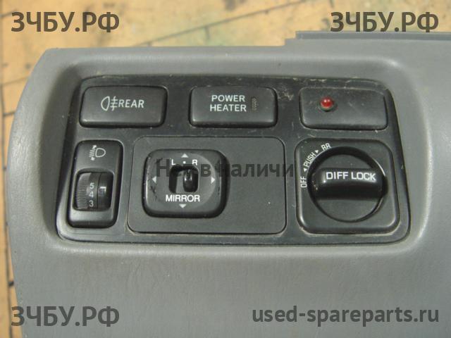 Toyota Land Cruiser 100 Кнопка управления светом фар