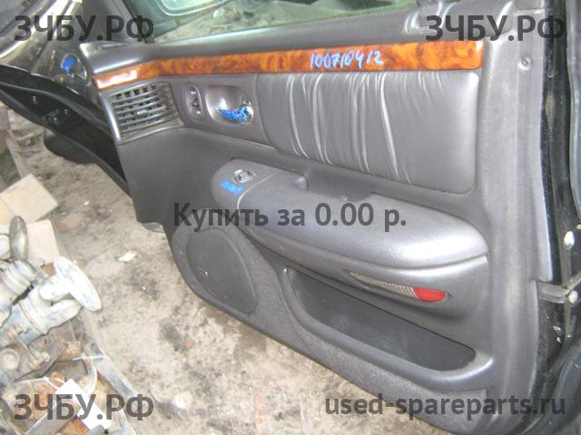 Chrysler LHS Обшивка двери передней правой