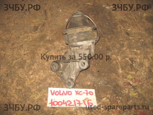 Volvo XC-90 (1) Опора двигателя
